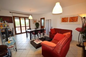 Elegante appartamento con cortile in vendita Alghero