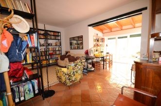 Appartamento indipendente con cortile e garage Alghero