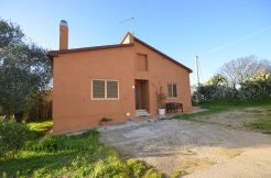 Casa indipendente con annessi vicinissimo Alghero