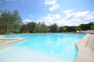 villa con piscina sardegna