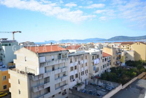Ristrutturato appartamento vista mare Alghero