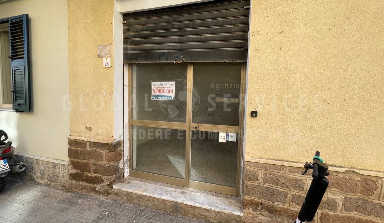 Via Carmen Dore 55 Locale Commerciale (4)