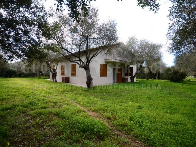 Villa a 200 metri dalla città