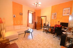 Olmedo appartamento indipendente con giardino