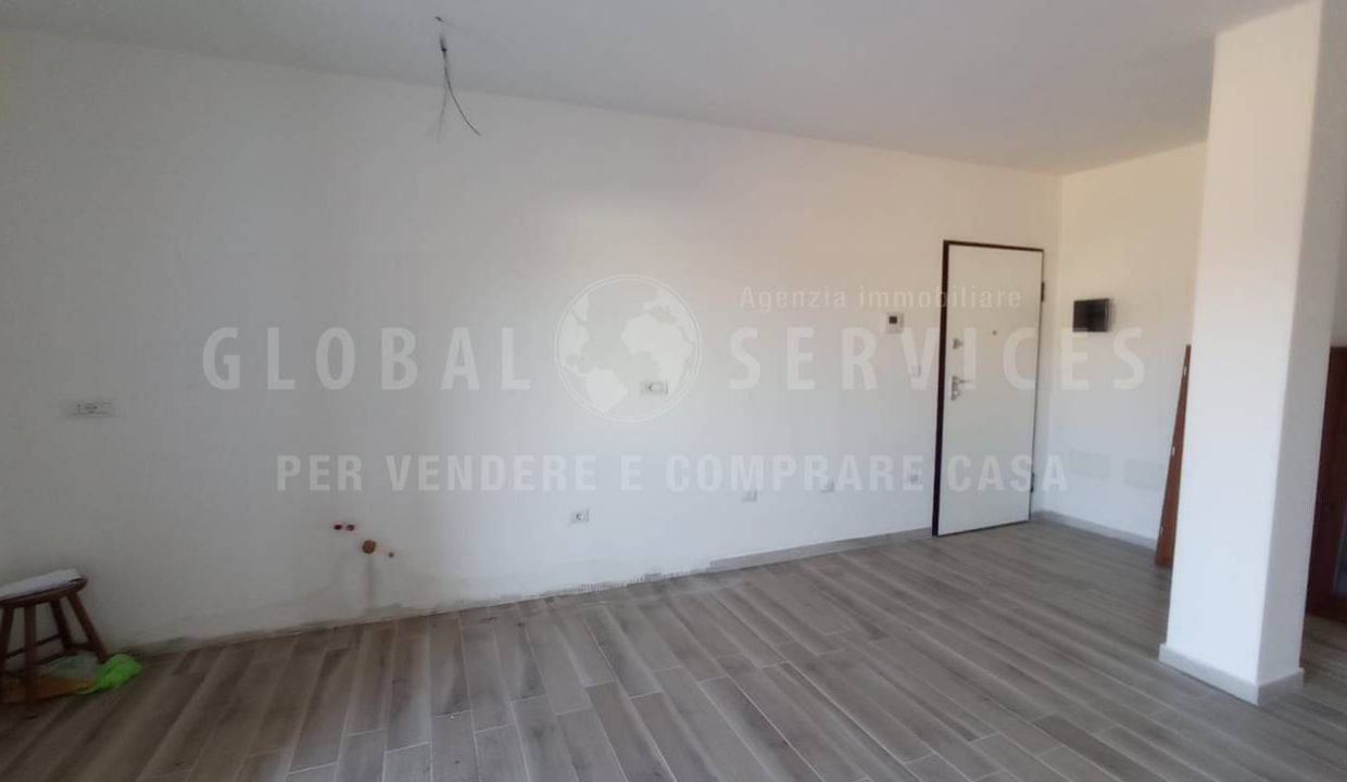 Come nuovo trilocale con terrazza e posto auto