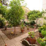 Appartamento con ampio cortile