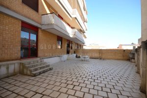 Appartamento con terrazzo via La Marmora