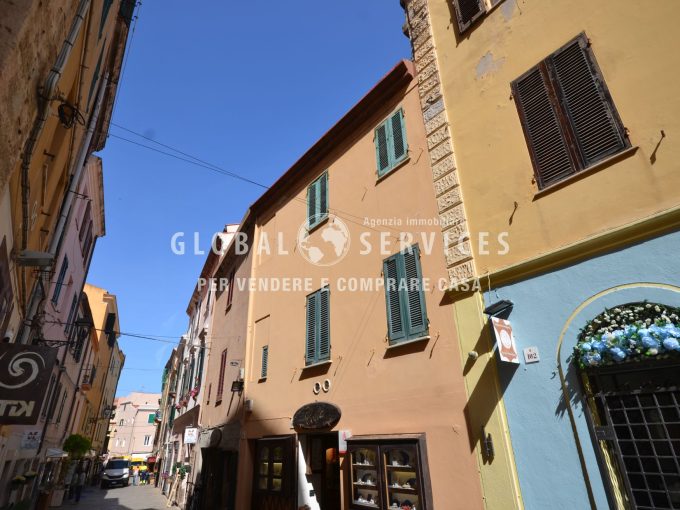 Alghero centro storico, via Ferret