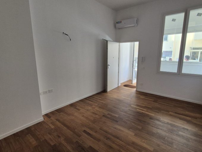 Bilocale con balcone pressi Lungomare