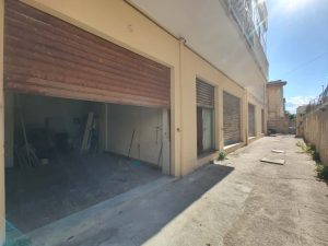 Ampio Locale al centro di Sassari