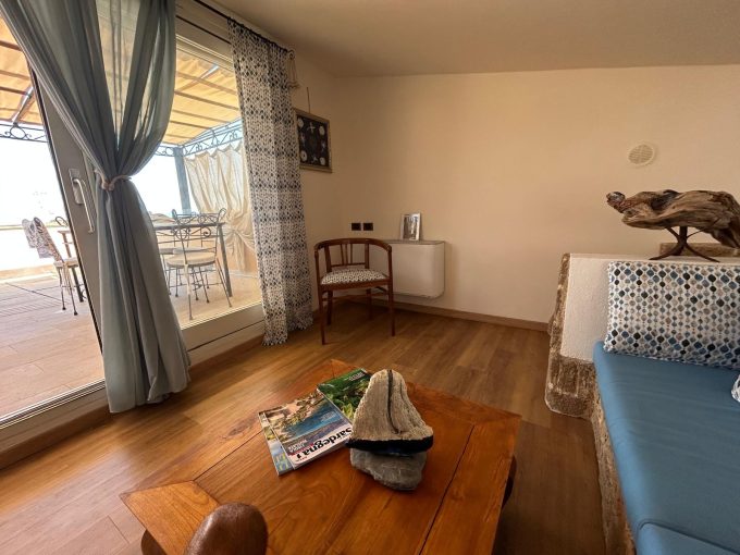 Alghero – Appartamento su due livelli con terrazza e vista mare