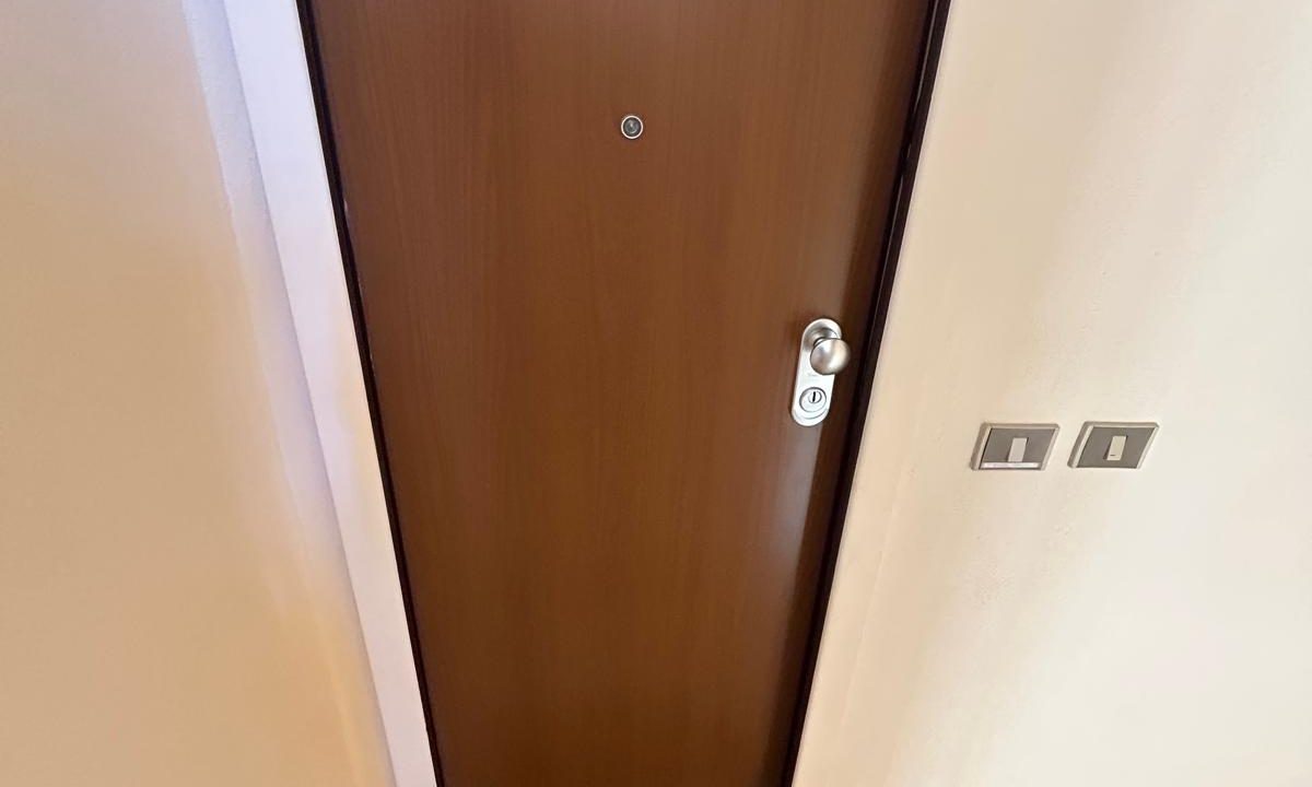 cef99c53-4746-4b5b-bb5c-defee637a62d