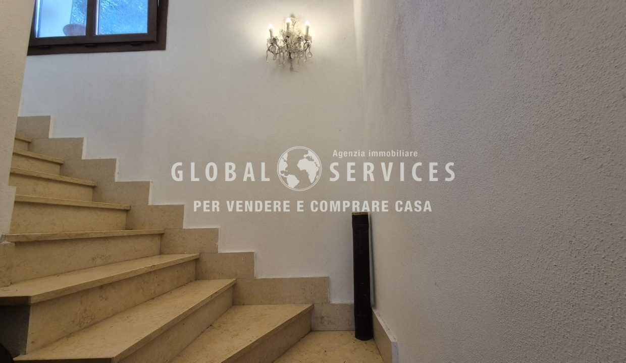 WhatsApp Image 2025-12-11 at 12.20.22