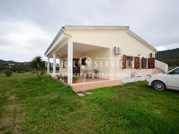 Villa con piscina in Località Monte Ricciu