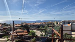 Appartamento con terrazza vista mare