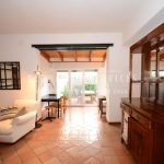 Appartamento indipendente con cortili e garage