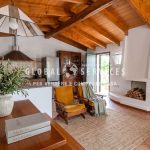 Appartamento indipendente con cortile e garage