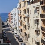 Alghero centro: trilocale da ristrutturare con parziale vista mare