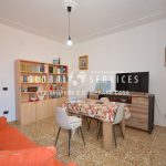 Trilocale ristrutturato in via Cravellet
